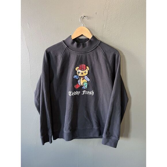 Teddy Fresh Mens Black Long Sleeve Pullover Patch Work Graphic Sweater Sz Large - Picture 1 of 3